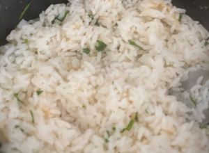 Una foto de Arroz de cilantro y lima!