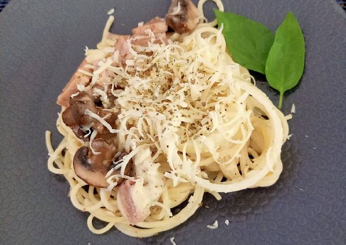 Langkah Mudah untuk Membuat Spaghetti Carbonara yang Bisa Manjain Lidah