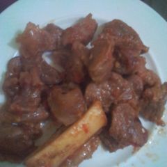 A picture of Wet fried beef.