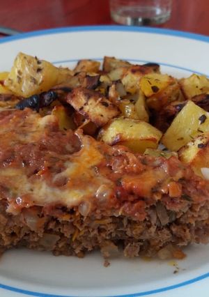Una foto de Pastel de Carne a la PIZZA ENGAÑOSA! ;)