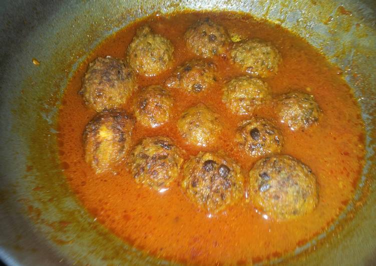 Fresh Peas kofta curry