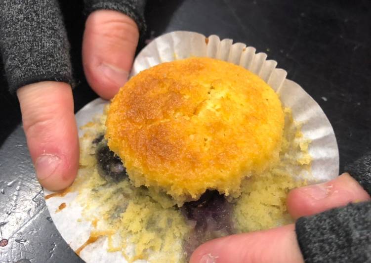 Simple Way to Prepare Award-winning Blueberry Muffins
