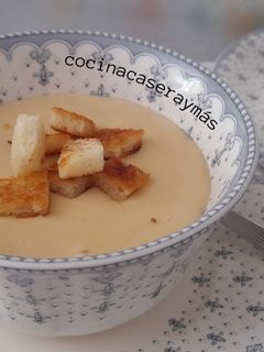 Una foto de Crema de patatas