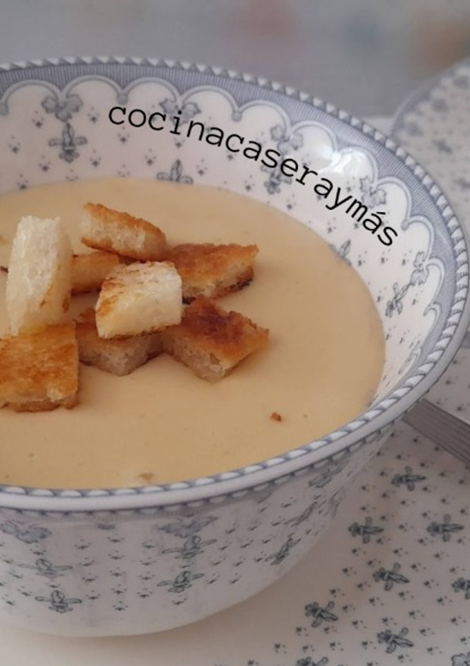 Una foto de Crema de patatas