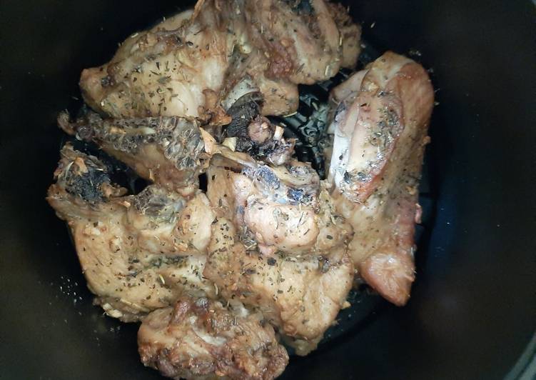 Bagaimana Menyiapkan Ayam panggang (herbs roasted chicken) panggang di air fryer, Bisa Manjain Lidah