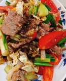 Bò xào cà chua bắp cải