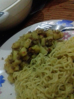A picture of Sultan chips with indomie.