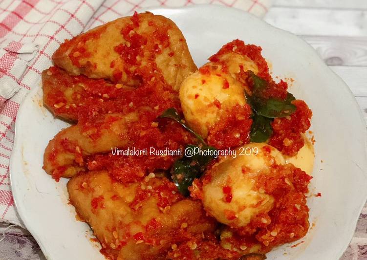 Telor dan Tahu Balado