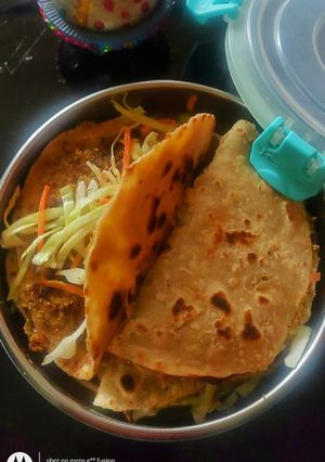 A picture of Chana tacos.