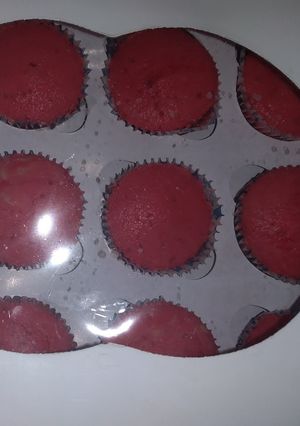 A picture of Red velvet cake.