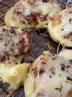 Una foto de Patata rellena de jamón serrano