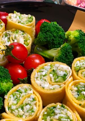 A picture of Salad Egg Roll.