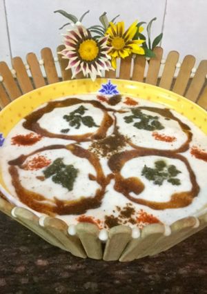A picture of Instant Coconut Dry Fruits Bread Bhallas.