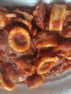 Una foto de Calamares en salsa americana