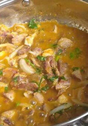 Una foto de Carnitas de puerco caseras en salsa (receta propia)