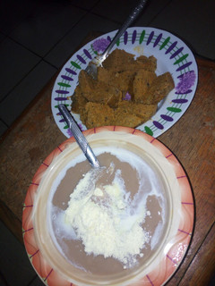 A picture of Local moi moi(Apapa) with pap.