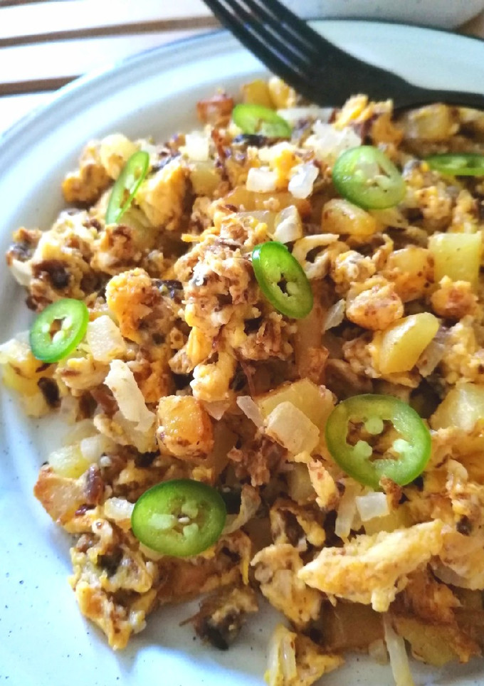 Una foto de Huevos con machaca a la Bibi🍳