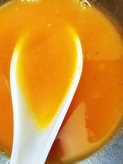 टोमेटो सूप (Tomato Soup Recipe in Hindi) रेसिपी मुख्य फोटो
