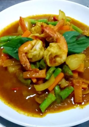 รูปของ กุ้งผัดเครื่องแกง