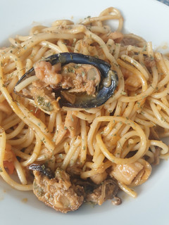 Una foto de Spaghetti de marisco con sidra en mambo