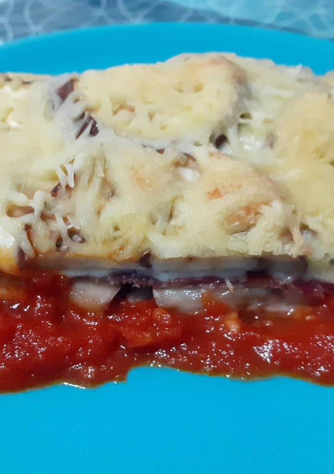 Una foto de Moussaka de jamón y queso