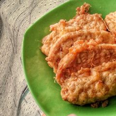 A picture of Fried Tempe With Egg.
