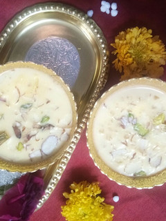 કેસર પિસ્તા સાગો ખીર(kesar mango sago kheer recipe in gujarati) રેસીપી મુખ્ય ફોટો