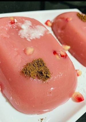 A picture of Pomegranate pudding.