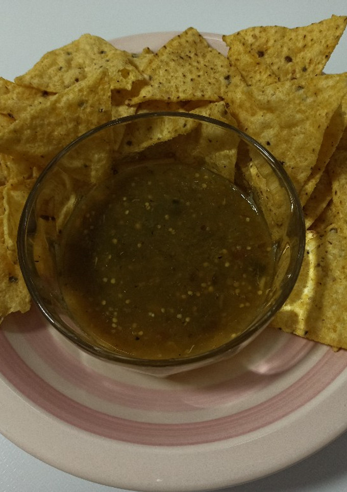 Una foto de Salsa verde picosa