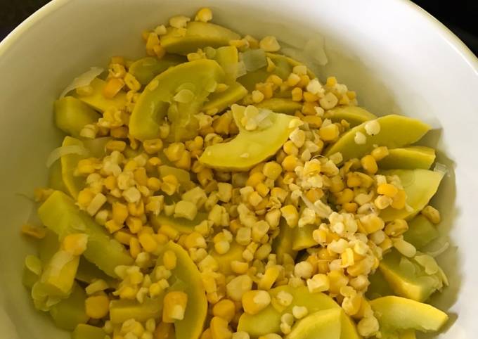 Recipe of Speedy Sunshiny Summer Salad