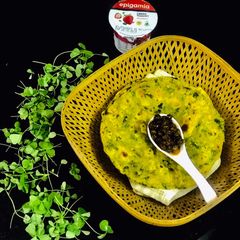 Methi Paratha (Fenugreek Paratha) A picture of Methi Paratha (Fenugreek Paratha).