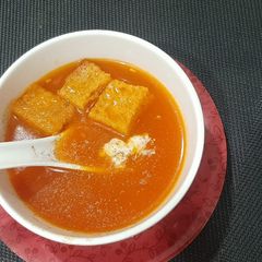 A picture of Tomato soup.