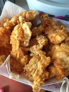 Una foto de Pollo estilo KFC