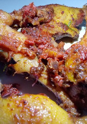A picture of Wet fried chicken.
