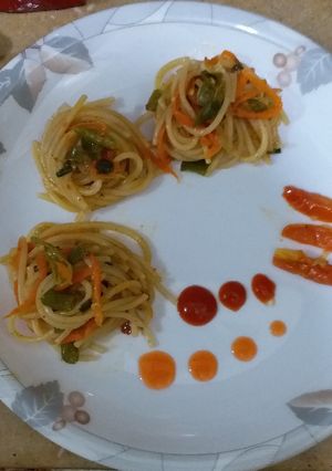 A picture of Spicy Vegetable Noodles.