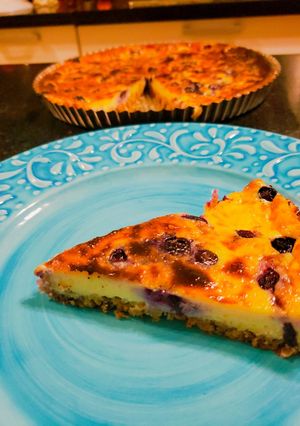 Una foto de Cheesecake de arándanos con base de avena
