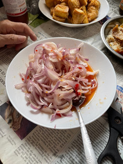 A picture of Dipping sauce.