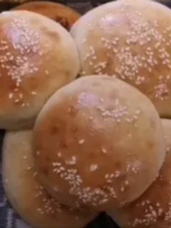 صورة لوصفة خبز للفطور عجينه سهله