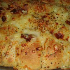 A picture of Pull a part Bread stuffed with Qeema.