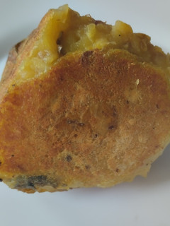 Una foto de Papas rellenas de carne molida y huevo🍳🥔🥩