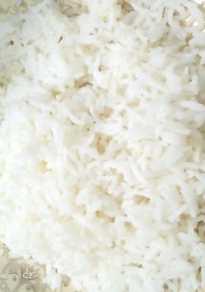 A picture of Boil Rice 🍚 no oil.