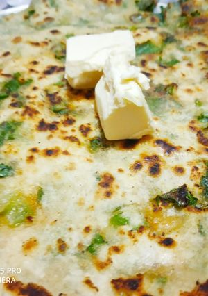 A picture of Spring Onion Parantha.