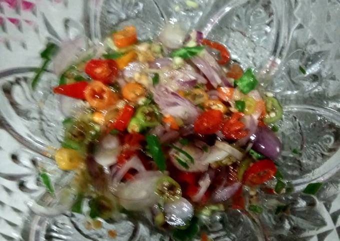 Bagaimana Menyiapkan Sambal Matah, Menggugah Selera