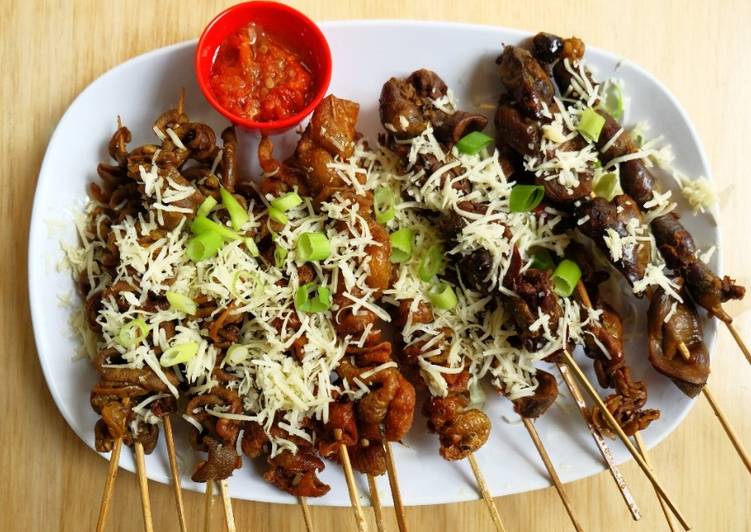 Sate Jeroan Ayam DEBM