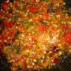Sambel merah super puedass রেসিপির প্রধান ছবি