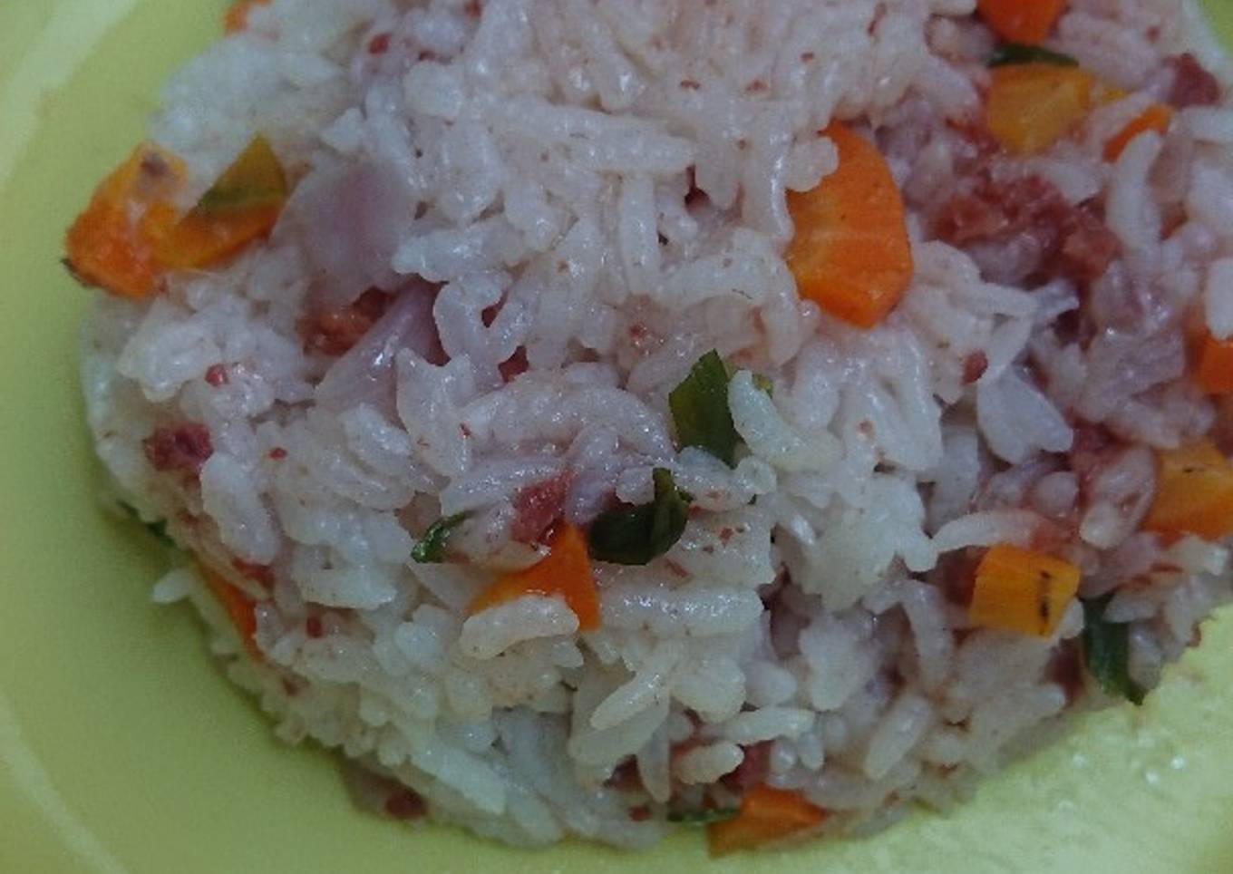 Bagaimana Menyiapkan Nasi liwet praktis yang Enak
