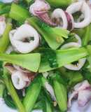 Mực xào cải