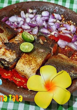 Foto resep Bandeng goreng Sambal Brambang Asem/Bandeng Sambal bawang
