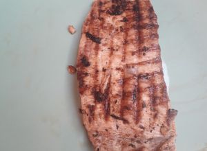 Una foto de Corvina  a la plancha