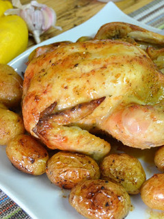 Una foto de Pollo asado al ajo y limón (Crock Pot)